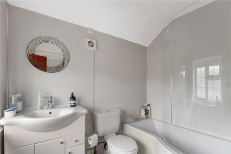 En Suite Bathroom