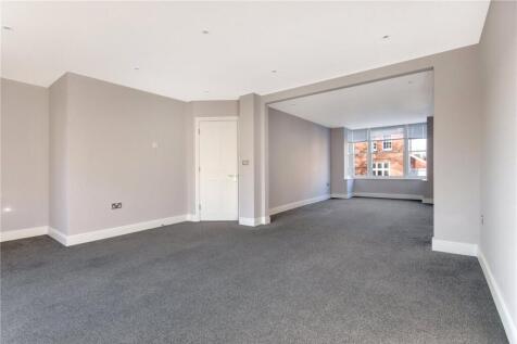 Sitting/Family Room