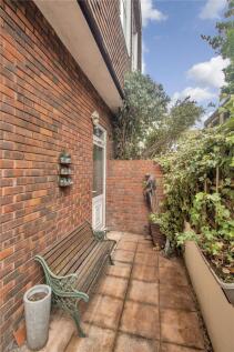 Private Courtyard