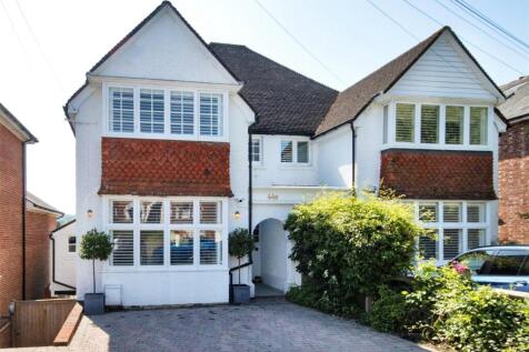 44B Woodbury Pk Rd