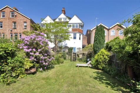 44b Woodbury Pk Rd