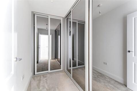 Walk-In Wardrobe