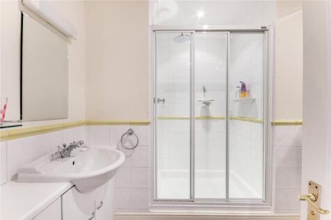 En Suite Shower Room