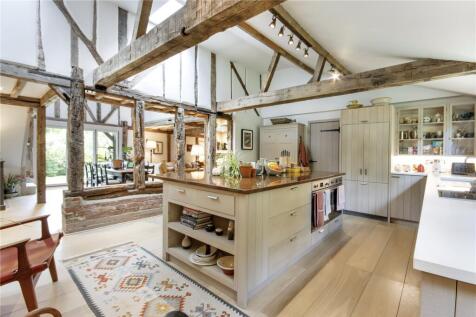 Kitchen/Breakfast Rm