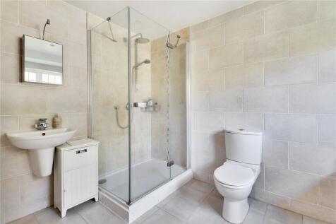 En Suite Bathroom
