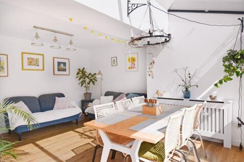Dining/Living Room