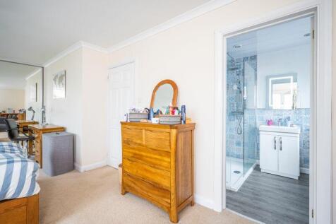 Bedroom/Ensuite