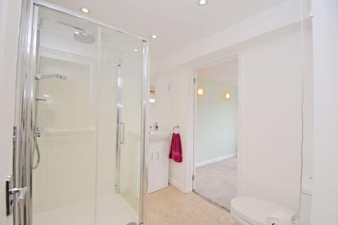 En suite shower room 