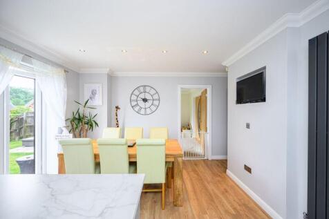 Breakfast Room