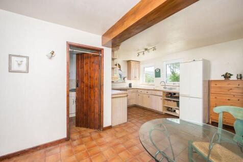 Kitchen / Breakfast Room