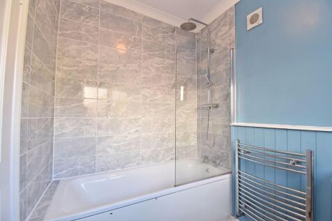 Ground floor bathroom 