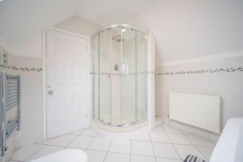En-Suite Shower