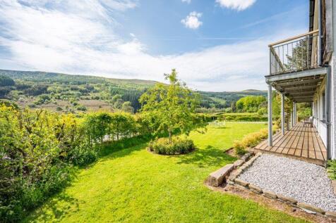 Front Garden, Wooden Decking and Vera...