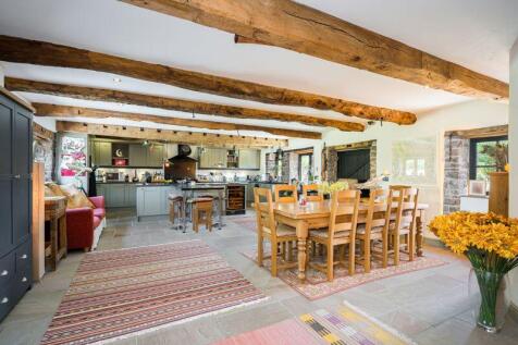 Kitchen / Dining / Family Room