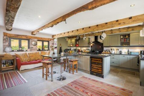 Kitchen / Dining / Family Room