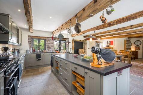 Kitchen / Dining / Family Room