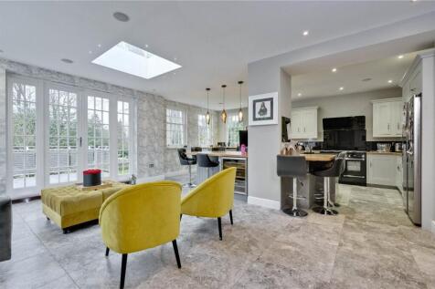 Kitchen/Sitting Room
