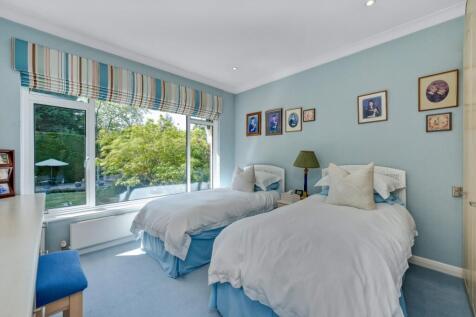 Fifth Bedroom