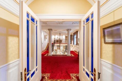 Galleried Hall