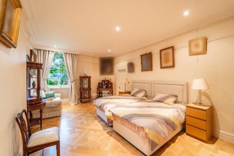 Fourth Bedroom