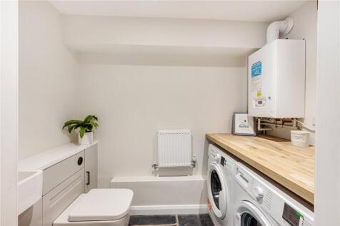 Wc/Utility Room