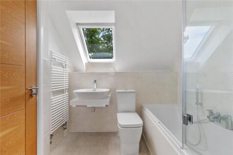 2nd Floor Bathroom