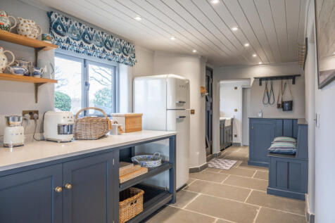 Utility/Boot Room