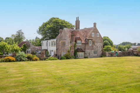 Muston Manor