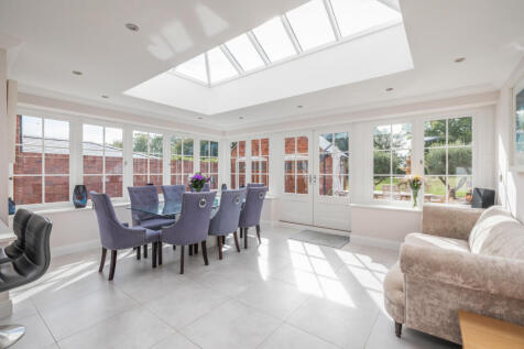 Orangery/Dining Room
