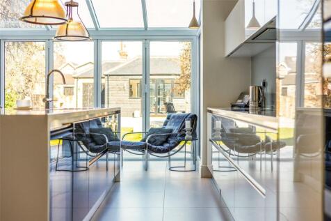 Kitchen/Diner/Family