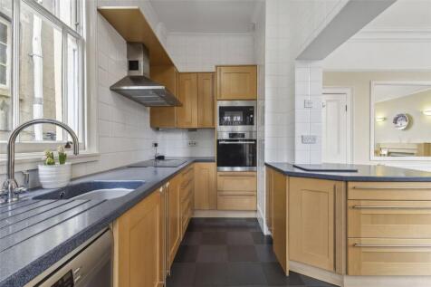 Kitchenb