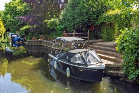 Mooring