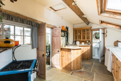 Second Kitchen