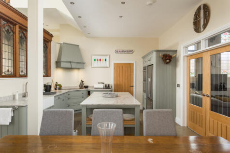 Kitchen/Breakfast