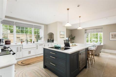 Kitchen / Breakfast