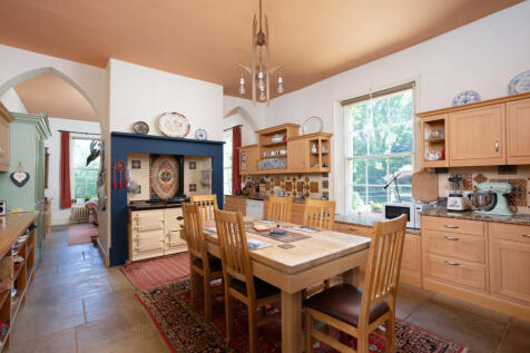 Kitchen / Breakfast