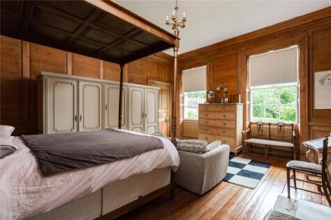 Prinipal Bedroom