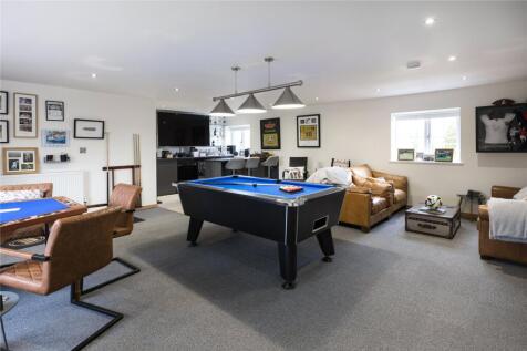 Entertaining Room