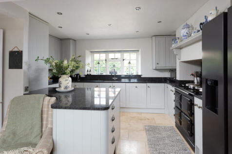 Kitchen/Breakfast