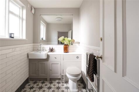 Cloakroom WC