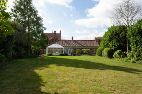 Rear External