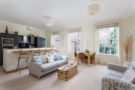 Kitchen/Living