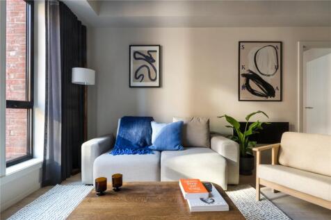 Show Apartment