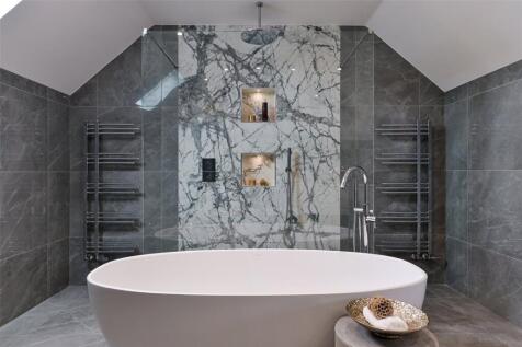 Master En-Suite