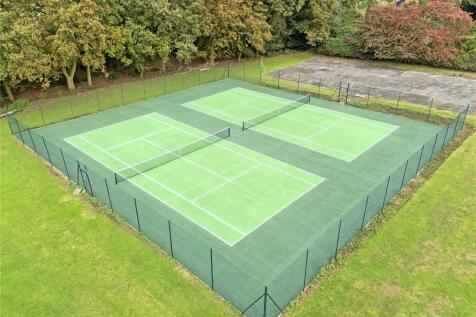 Tennis Courts