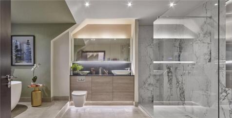 Example En Suite