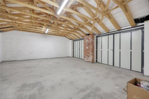 Kingfisher Garage