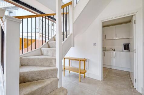 Previous Show Home
