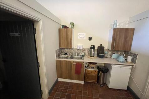 Communal Kitchen