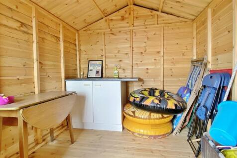 Beach Hut